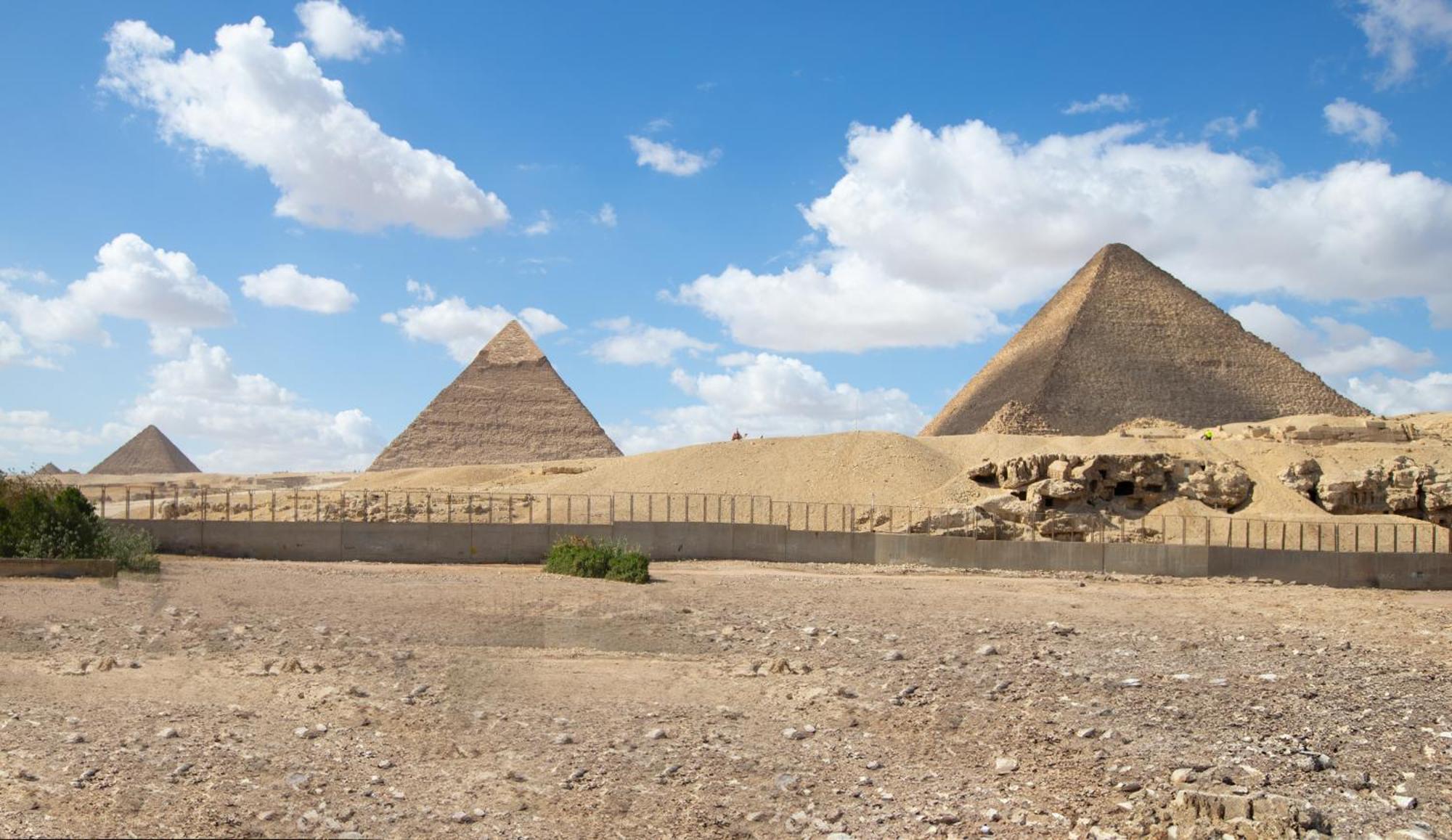 Отель Soul Pyramids View Kafrat al Jabal Экстерьер фото
