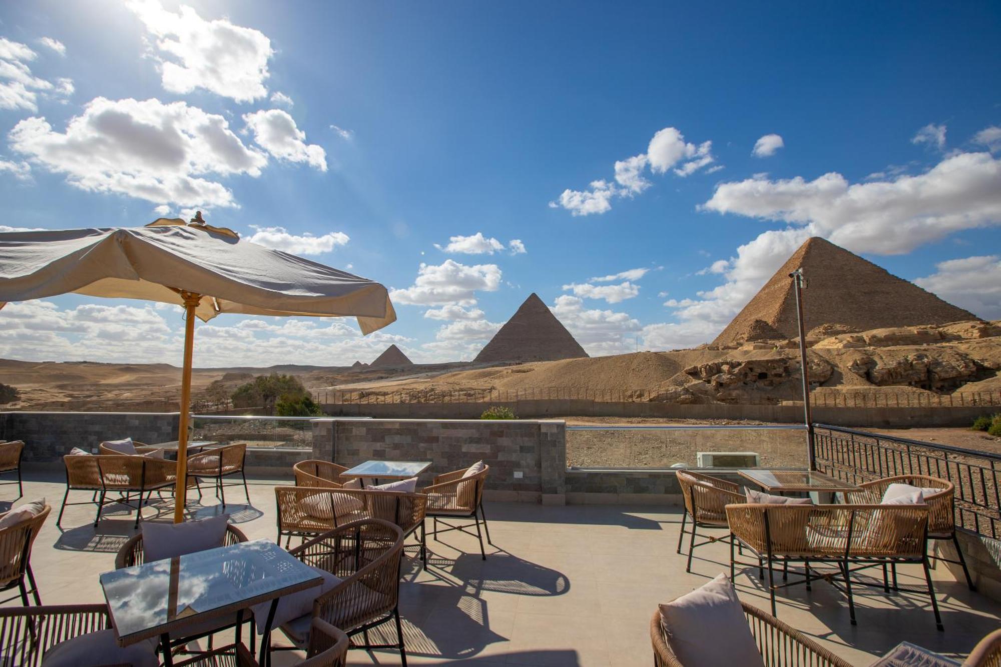 Отель Soul Pyramids View Kafrat al Jabal Экстерьер фото
